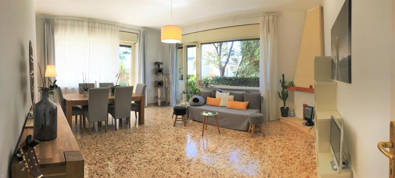 Bonu Bentu - Poetto Beach Cagliari Luaran gambar